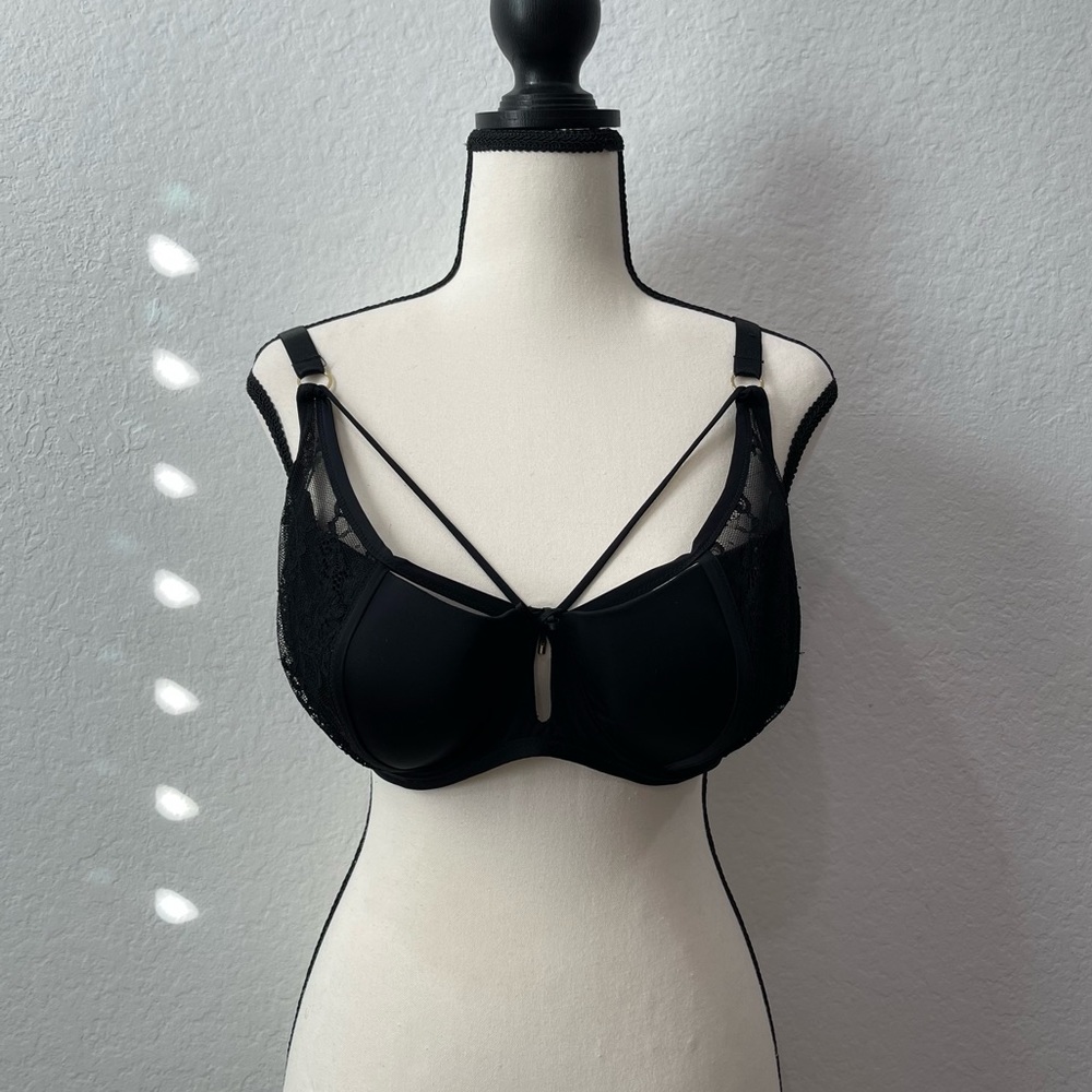 Ashley Graham Black Strappy Bra